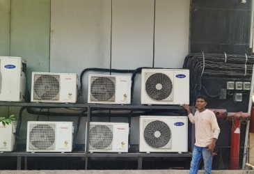 AC uninstallation team
