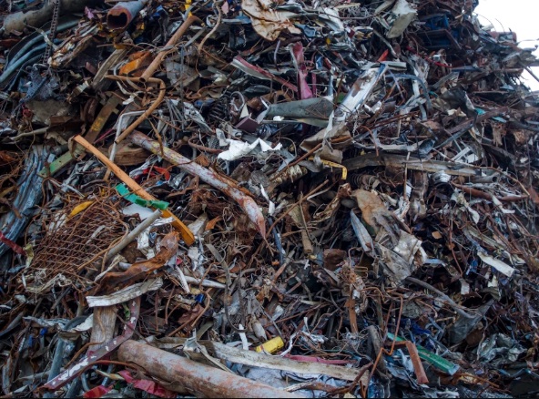 Industrial scrap (ferrous piles)
